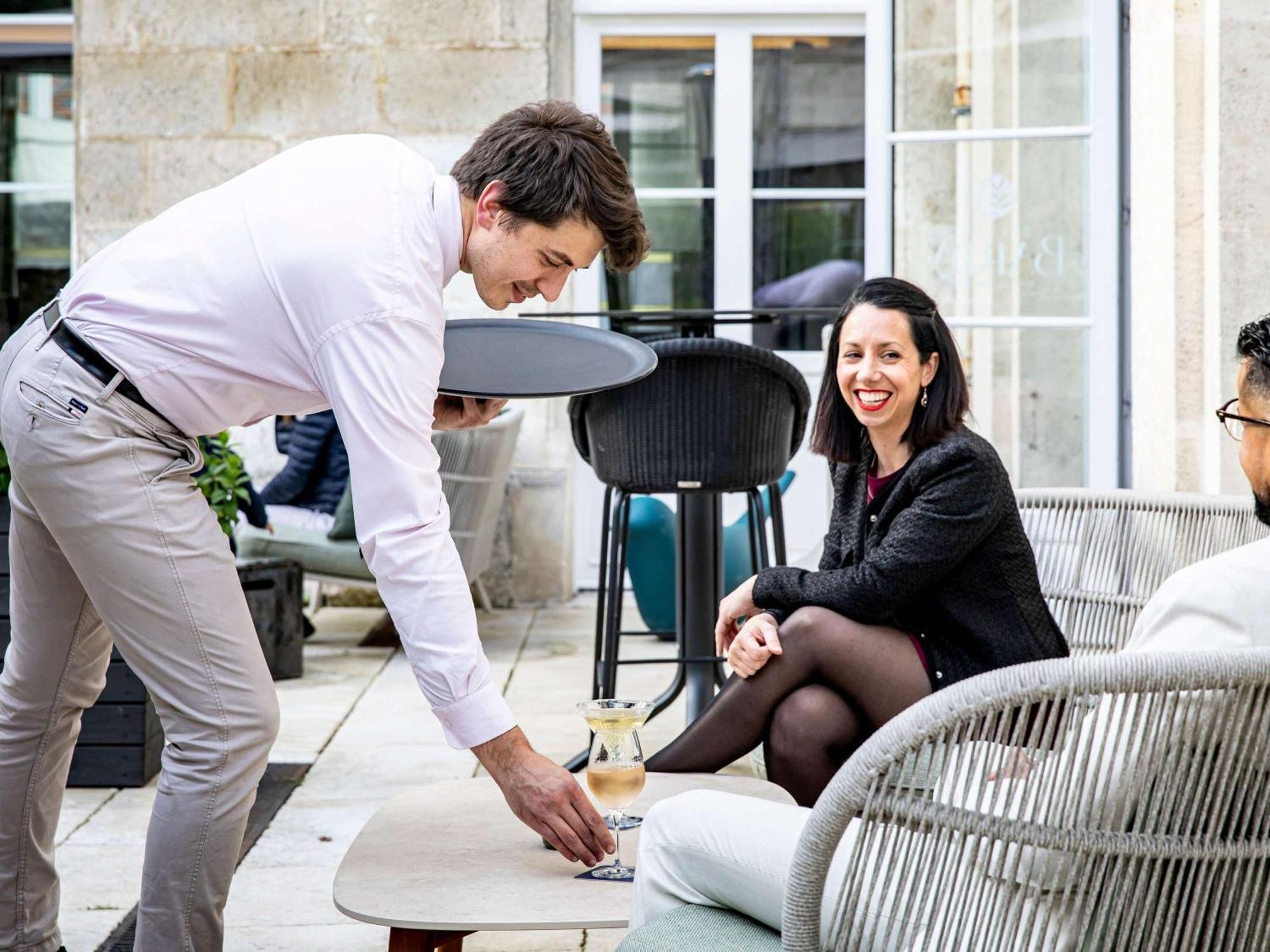 Mercure Angouleme Hotel De France Bagian luar foto